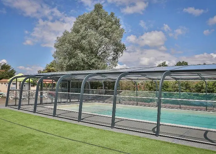 캠프장 Mobil-home Confortable Avec 2 Et Cuisine Equipee - Api-1-52-481 *