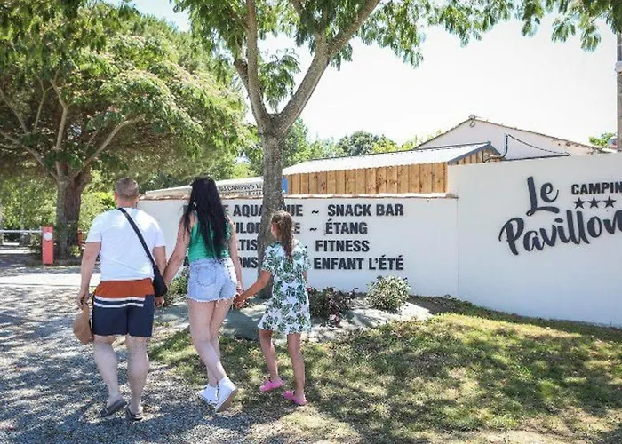 Mobil-home Confortable Avec 2 Et Cuisine Equipee - Api-1-52-481 Campsite *